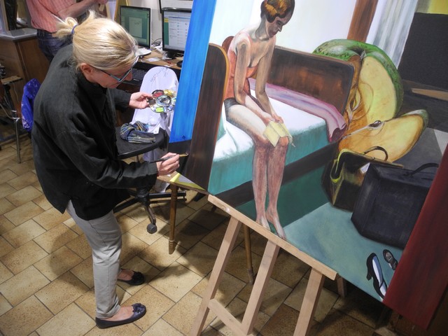 Lydie Rousseau-Porchez (Breuil  Saint Clair sur Epte) en 2015 termine son tableau Hopper ce jeudi 28 mai 2015 